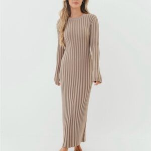 Colette Premium Long Sleeved Ribbed Knit Maxi Dress in Stone- Bump Friendly